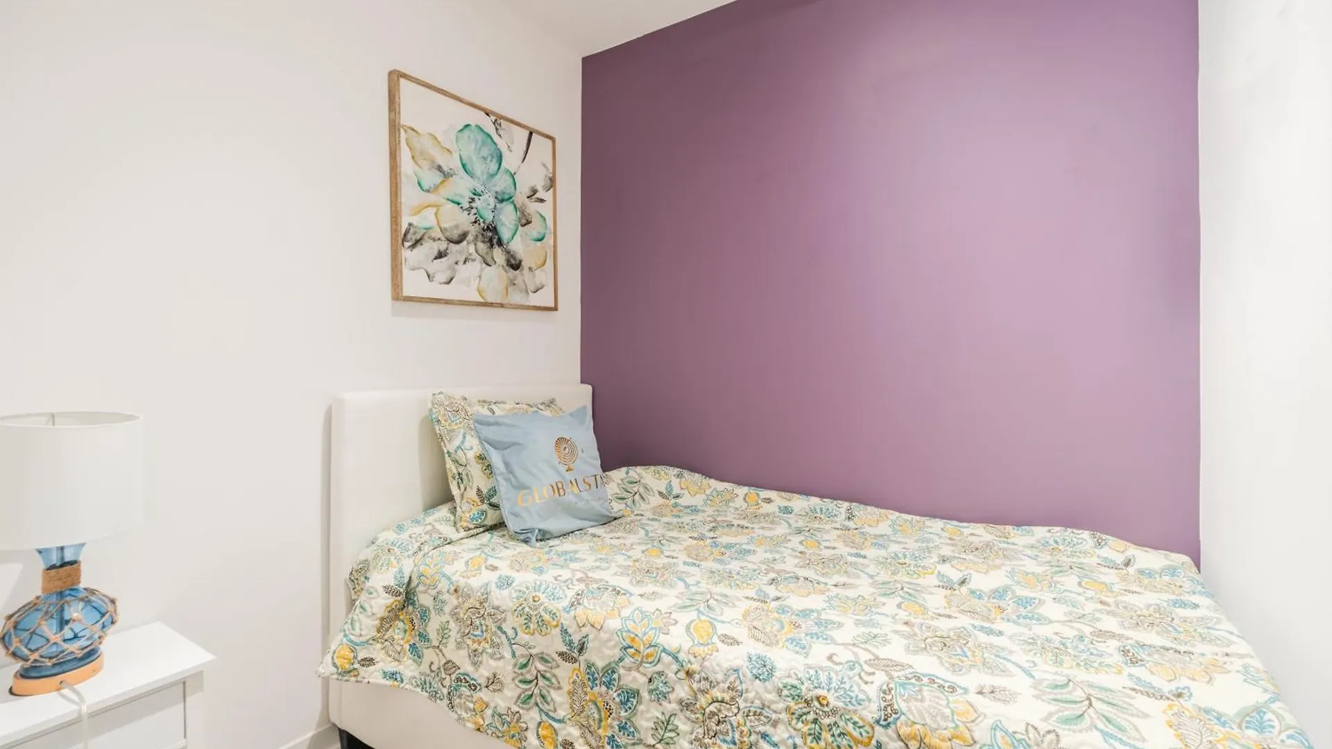 Modern Lillian St Apartments By Globalstay Toronto