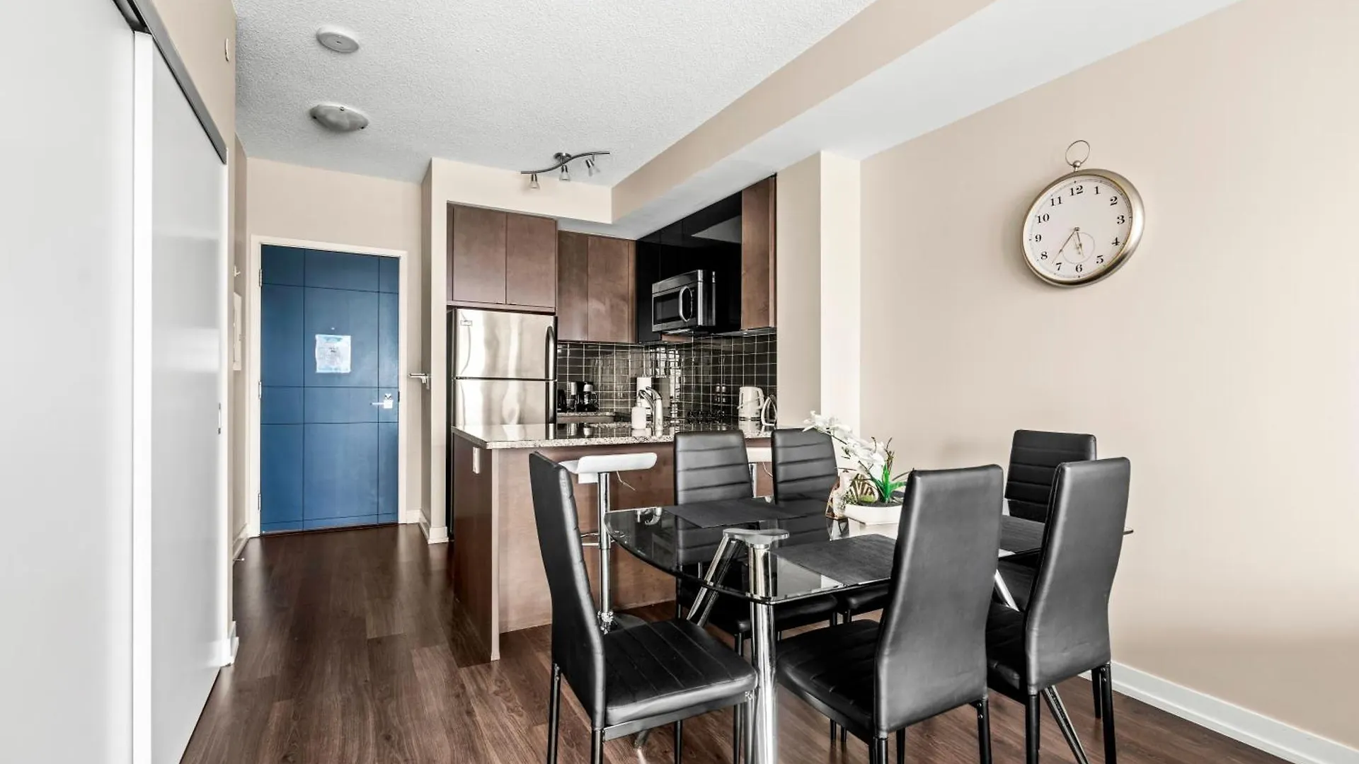 Modern Lillian St Apartments By Globalstay Toronto 0*,