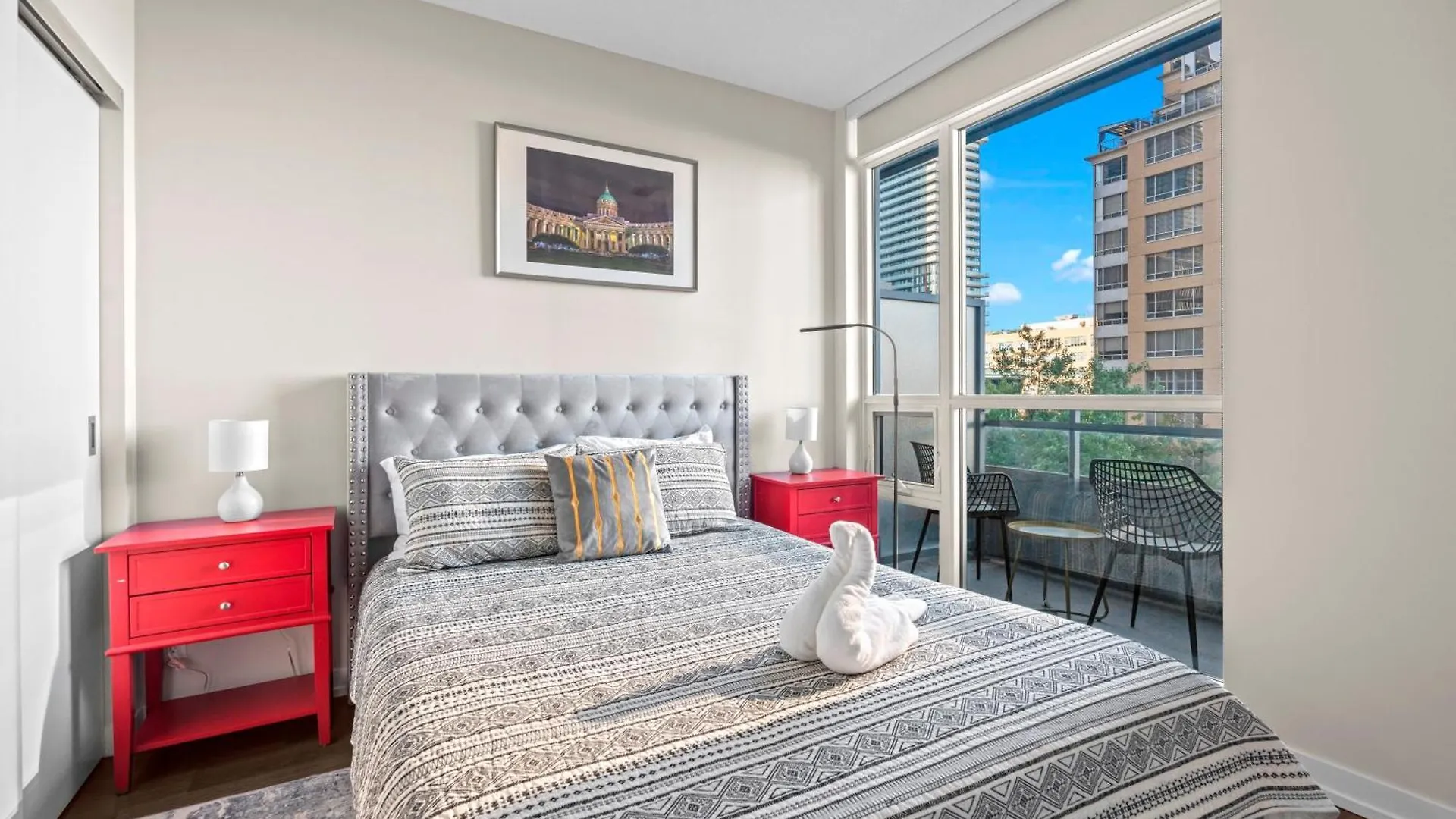 Modern Lillian St Apartments By Globalstay Toronto