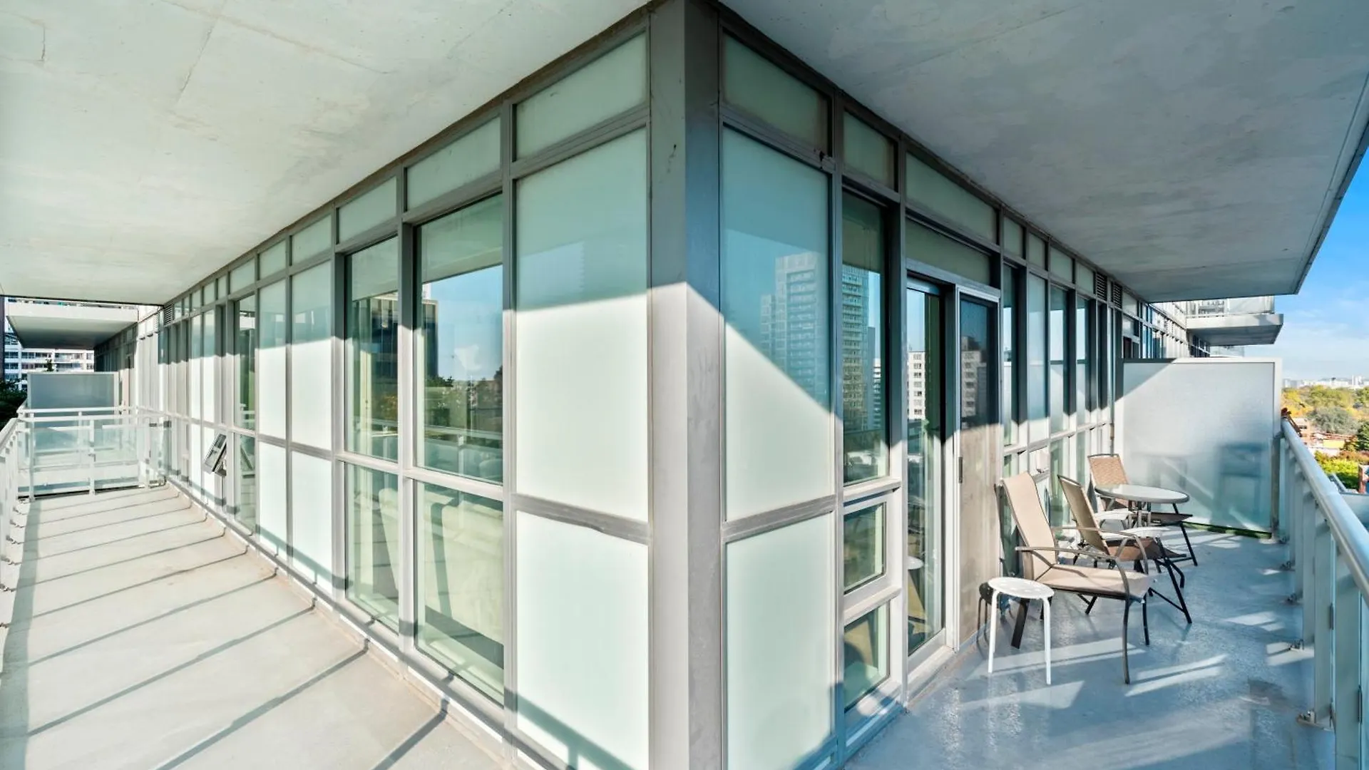 Modern Lillian St Apartments By Globalstay Toronto