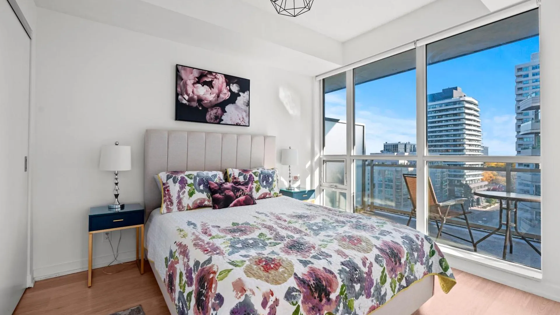 Modern Lillian St Apartments By Globalstay Toronto